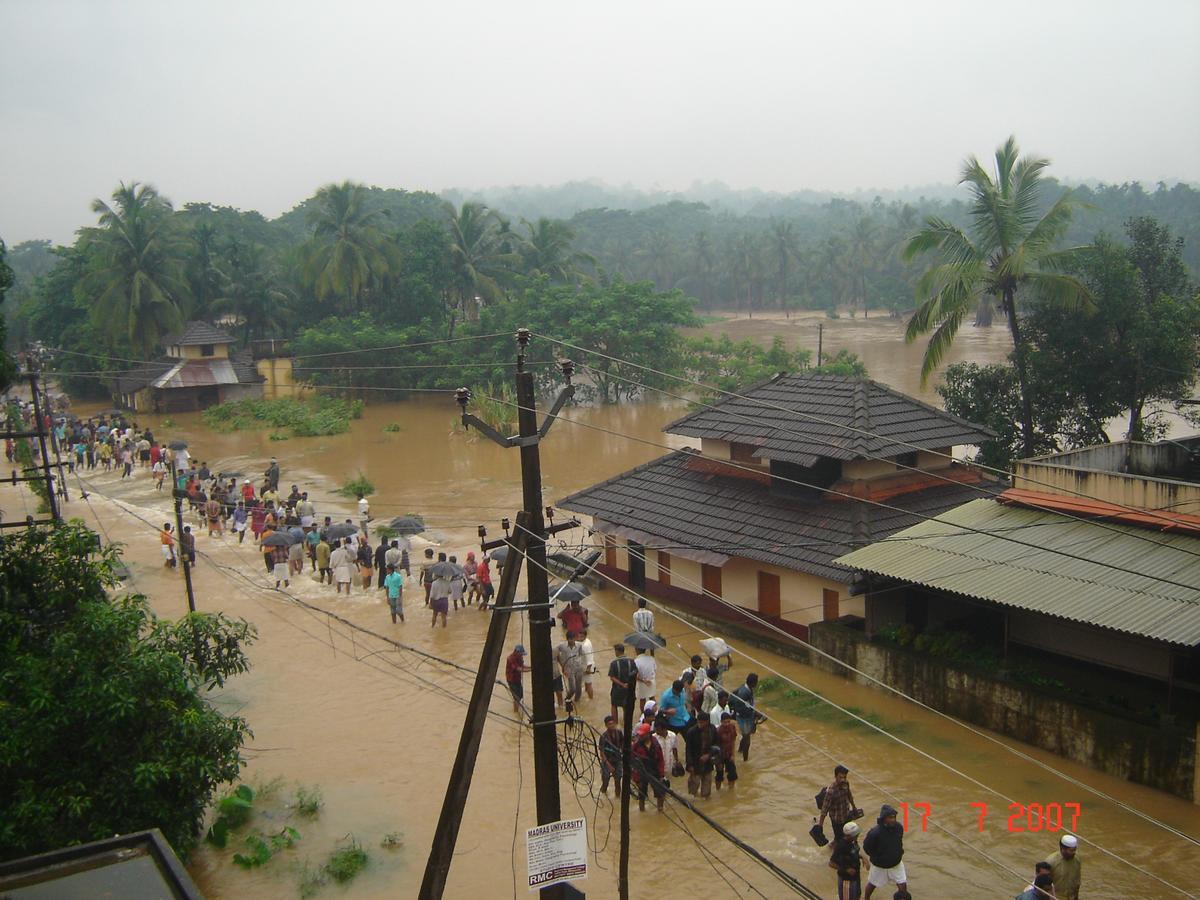 Hotel Aarya Bhavan Residency Malappuram Exterior foto